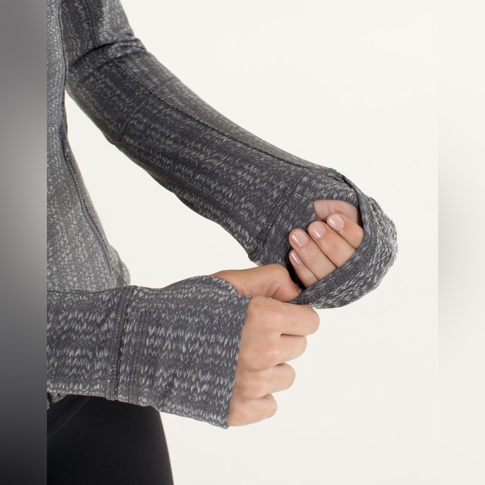Lululemon Forme Jacket *Cuffins - Picture 5 of 12